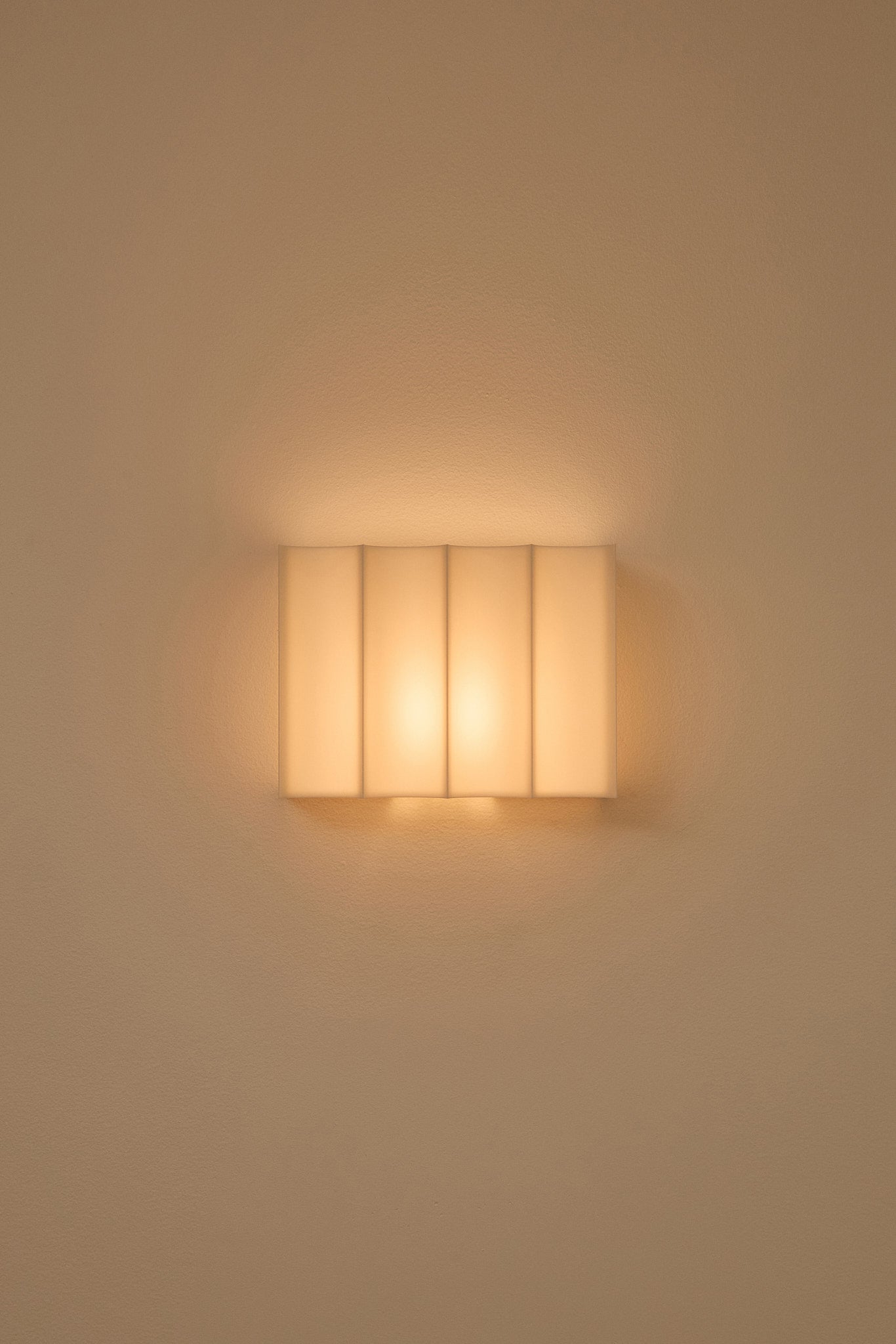 Eden Wall Light