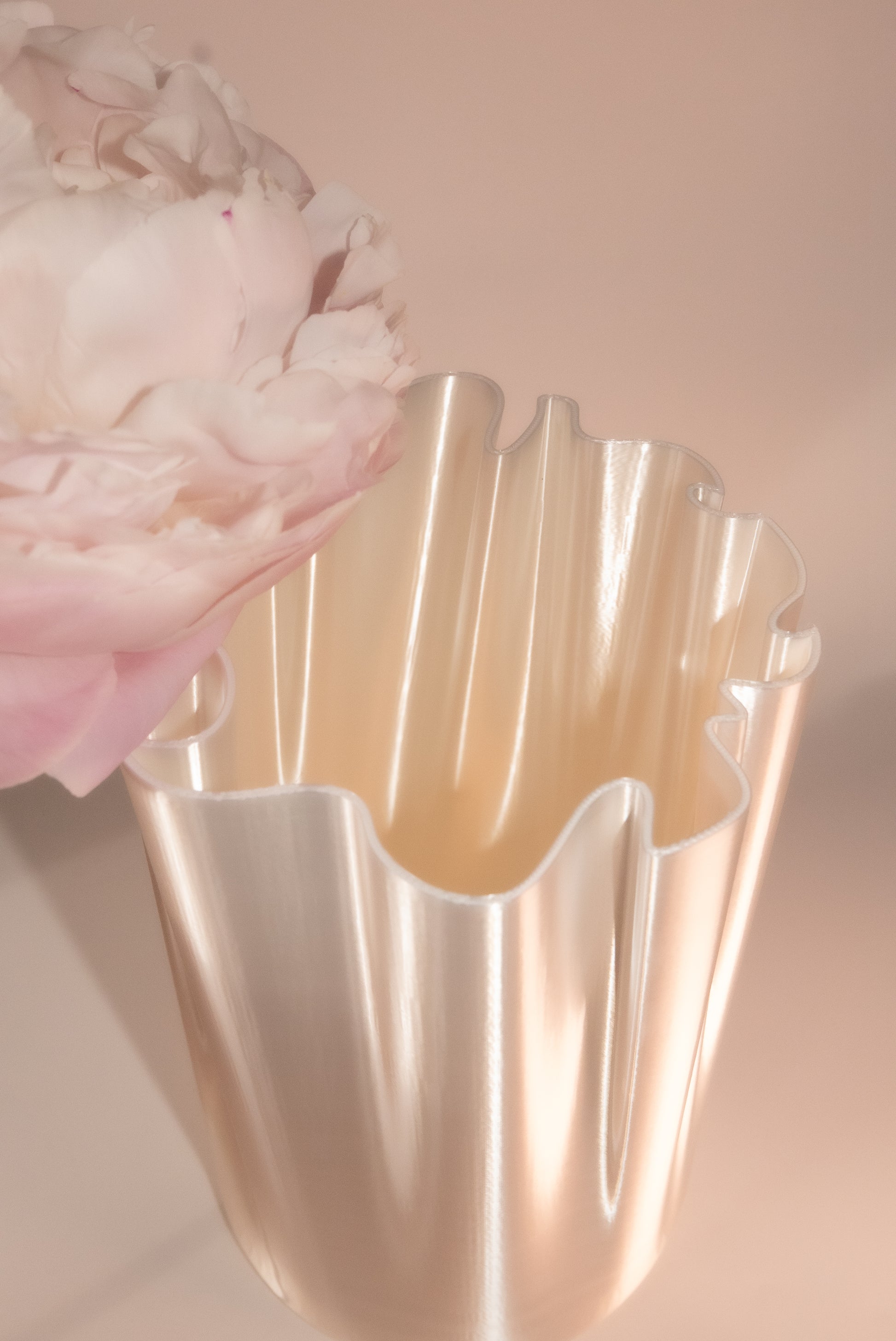 Nyssa Vase