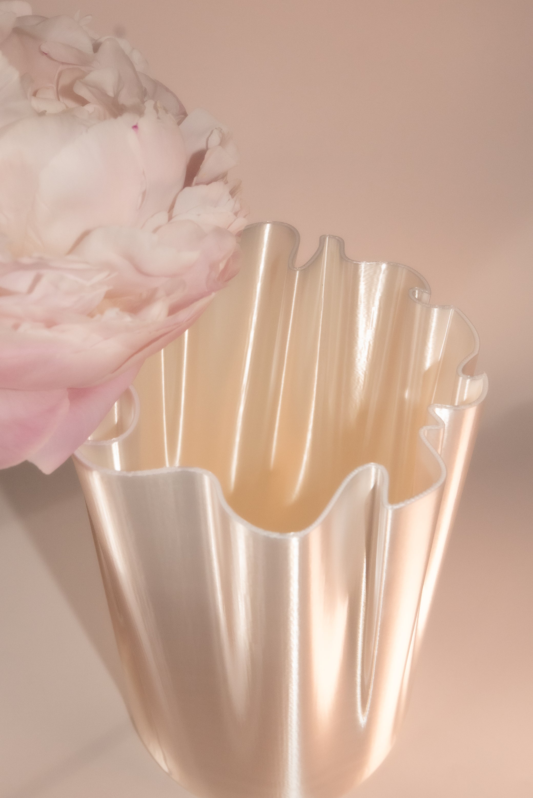 Nyssa Vase